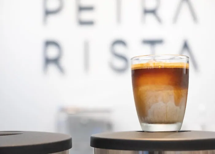 Petra Poshtel Donmuang *